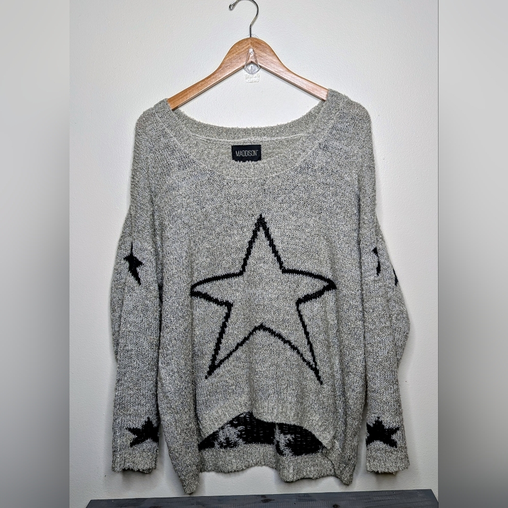 Maddison Gray Star Crewneck Sweater with Black Stars Size Medium Relaxed Fit